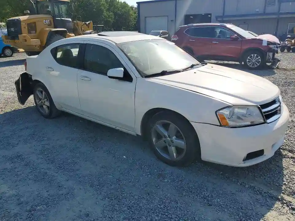 1B3BD2FG4BN506516 2011 DODGE AVENGER-3