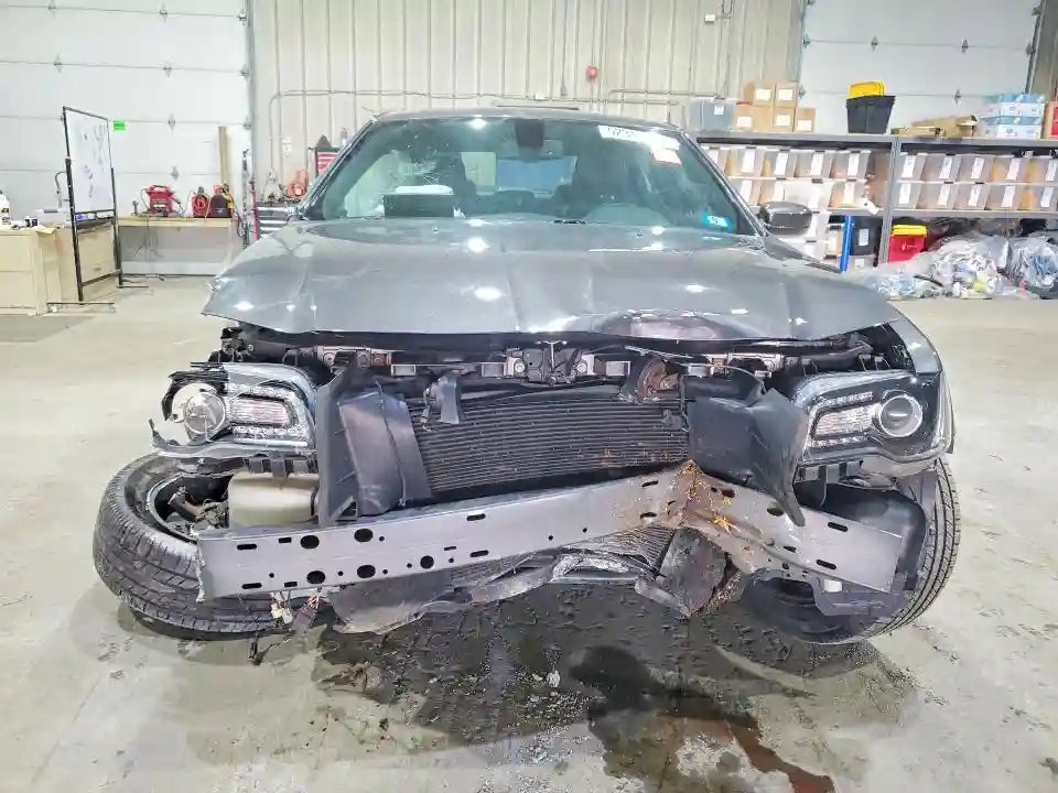 2C3CCAGG6HH512497 2017 CHRYSLER 300-4