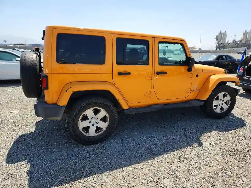1C4BJWEG1CL192367 2012 JEEP WRANGLER-2