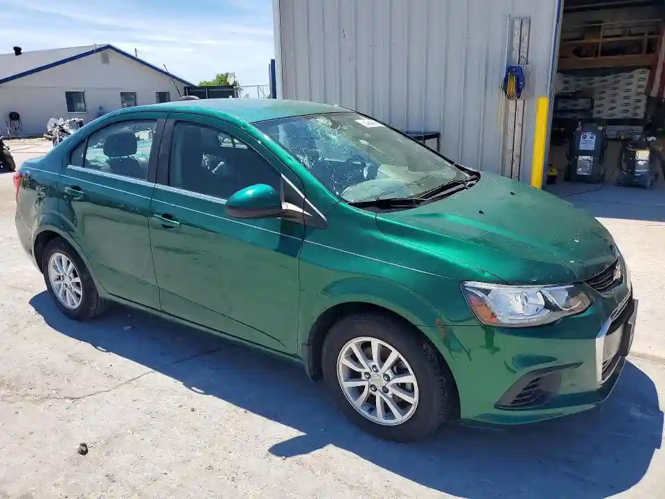 1G1JD5SH9J4100271 2018 CHEVROLET SONIC-3