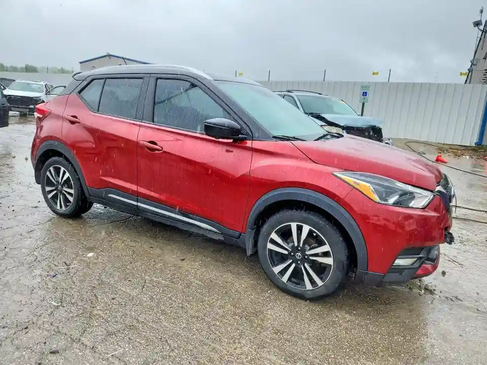 3N1CP5CU4KL569799 2019 NISSAN KICKS-3