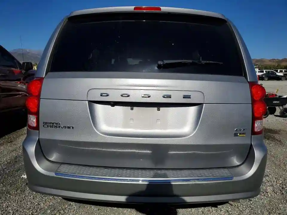 2C4RDGEG0JR282979 2018 DODGE CARAVAN-5