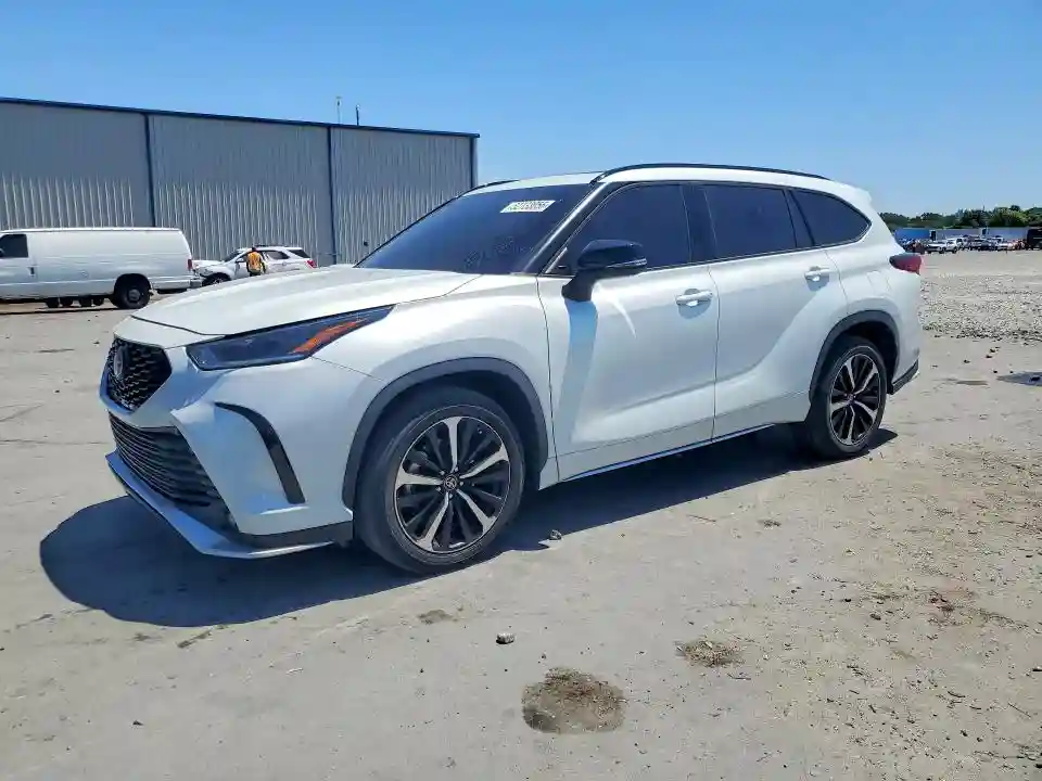 5TDLZRAH8NS132598 2022 TOYOTA HIGHLANDER-0