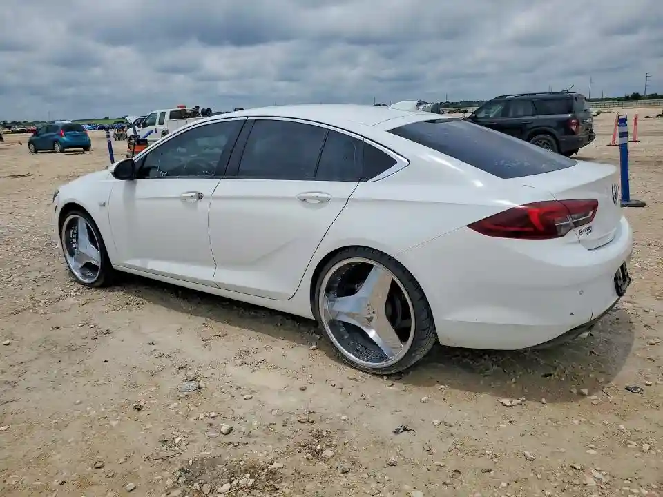 W04GL6SX9K1038806 2019 BUICK REGAL-1