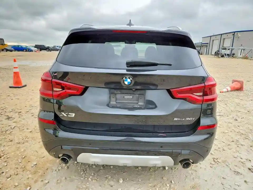 5UXTY3C01M9D87180 2021 BMW X3-5