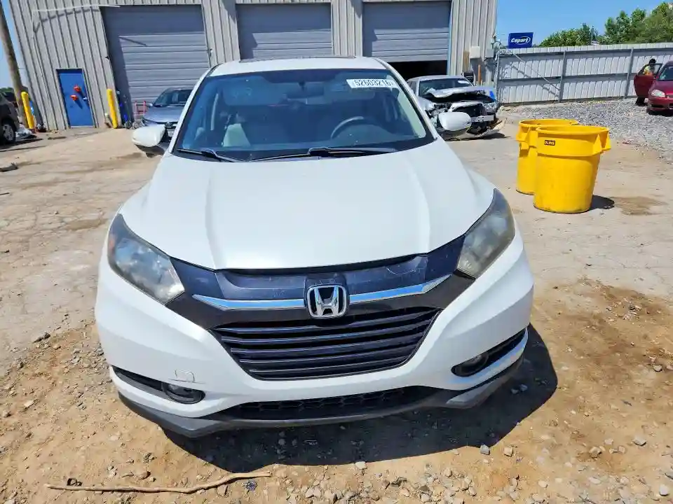 3CZRU5H57HM719757 2017 HONDA HR-V-4