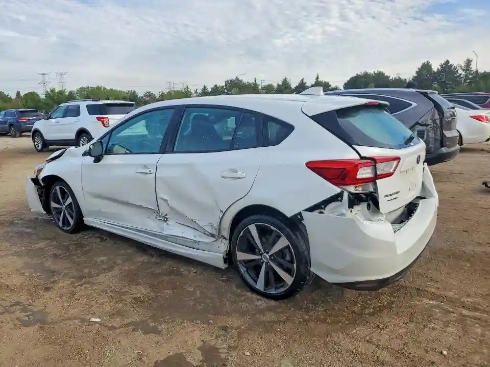 4S3GTAK64H3722742 2017 SUBARU IMPREZA-1