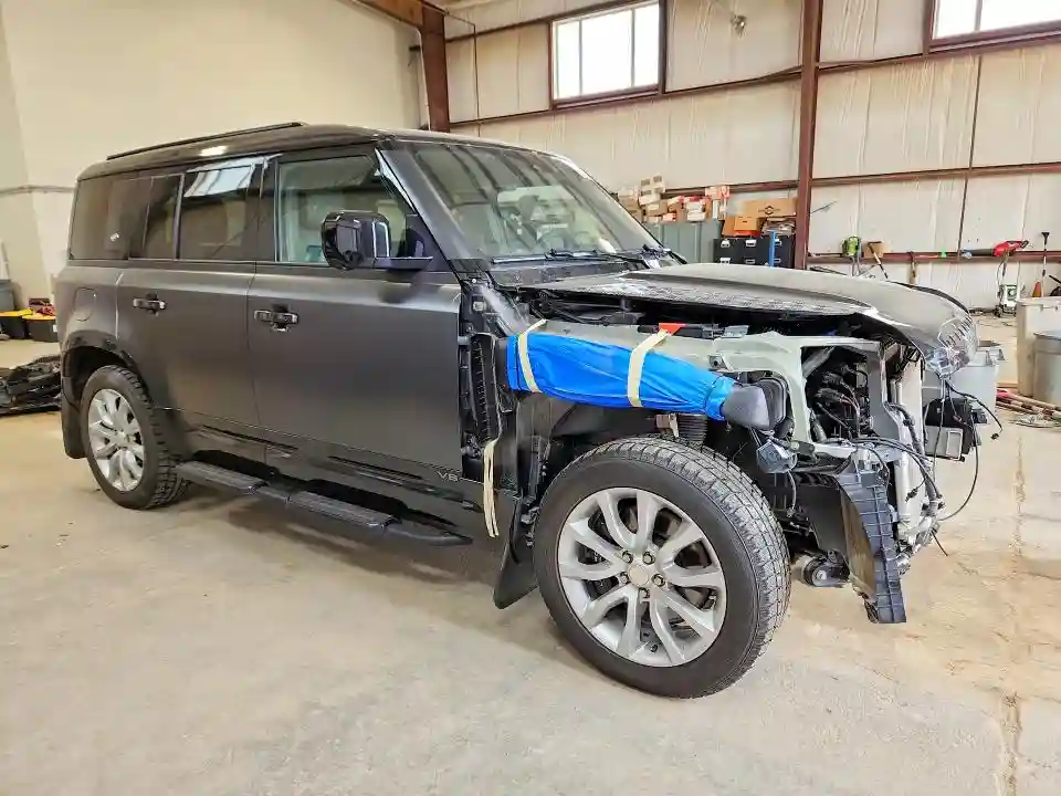 SALEWEEE8P2114440 2023 LAND ROVER DEFENDER-3