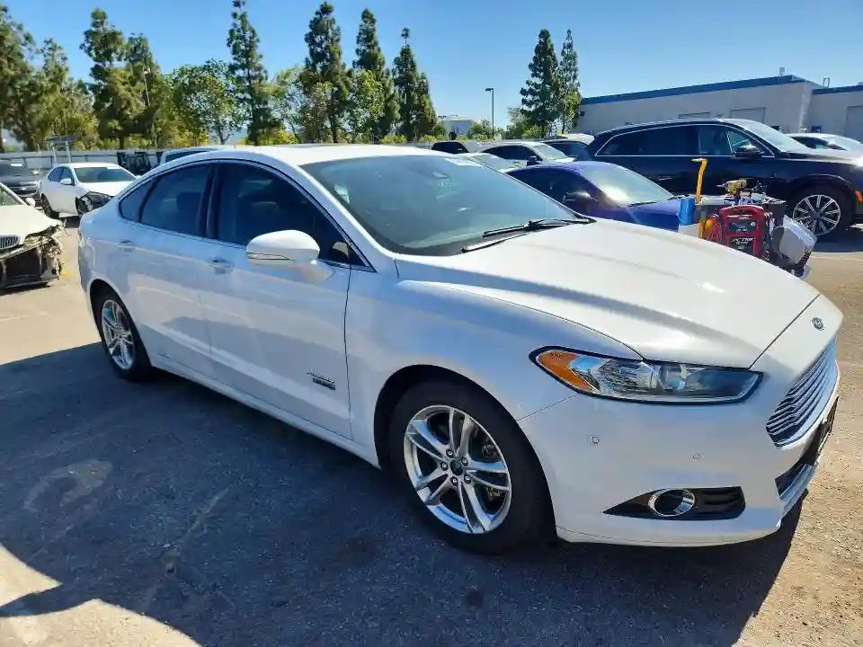 3FA6P0SU2GR115477 2016 FORD FUSION-3