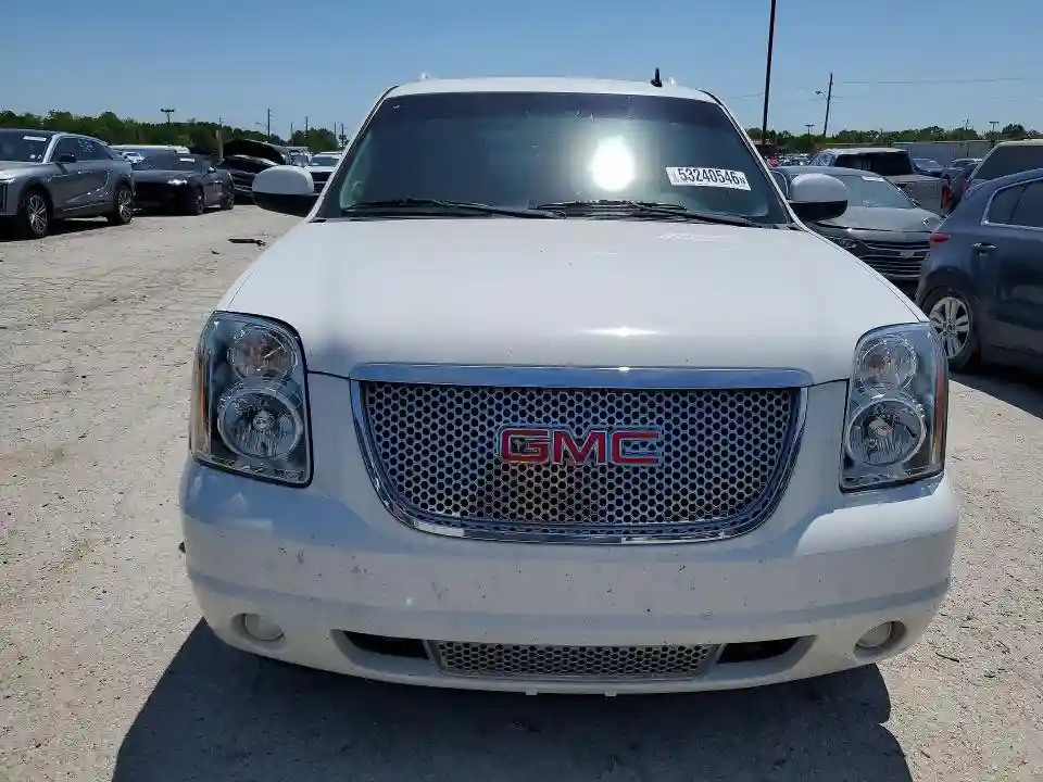 1GKS2MEF1CR322142 2012 GMC YUKON-4
