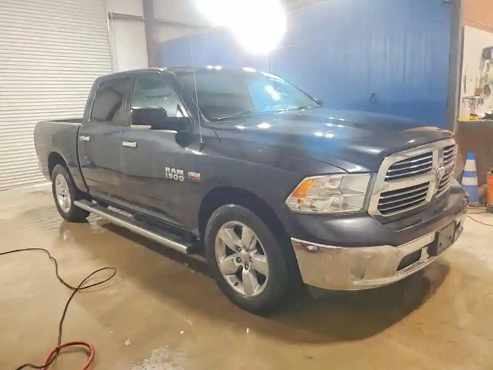 1C6RR6LT4FS634504 2015 RAM 1500-3