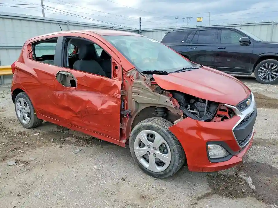KL8CB6SA2MC227185 2021 CHEVROLET SPARK-3