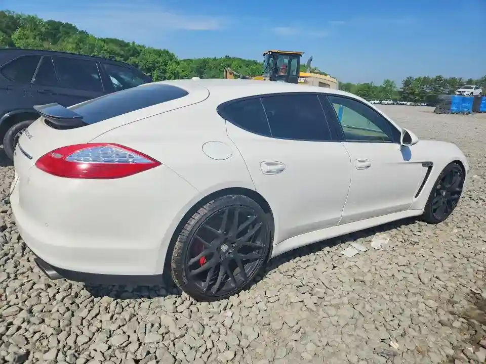 WP0AA2A77BL021678 2011 PORSCHE PANAMERA-2