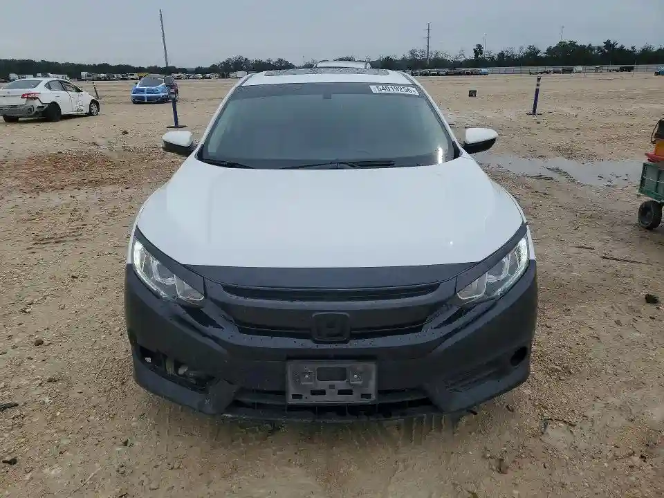JHMFC1F77JX003688 2018 HONDA CIVIC-4