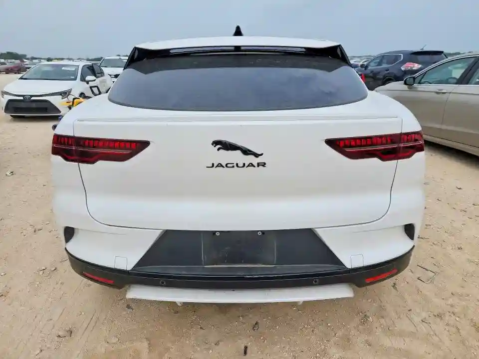 SADHM2S14R1632052 2024 JAGUAR I-PACE-5
