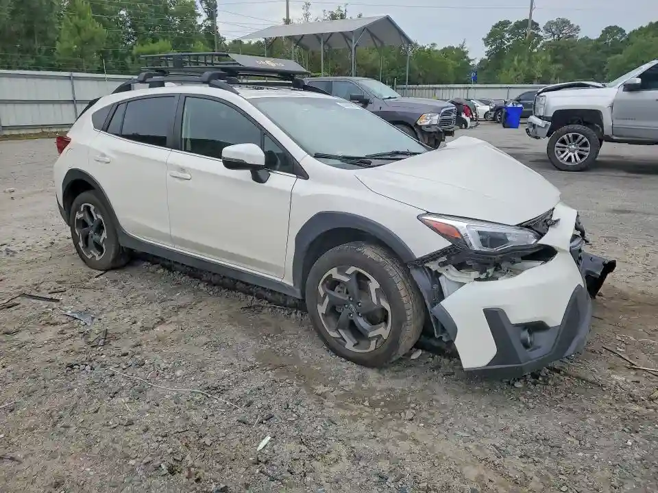 JF2GTHMCXP8325082 2023 SUBARU CROSSTREK-3