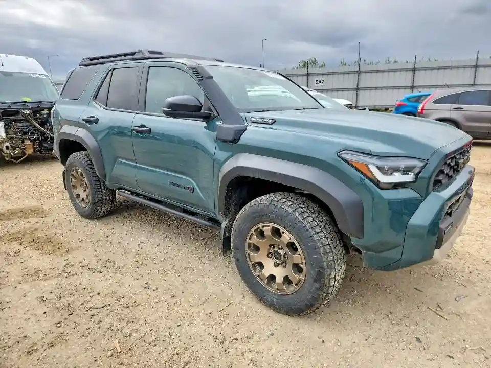 JTEVB5BR1S5010742 2025 TOYOTA 4RUNNER-3