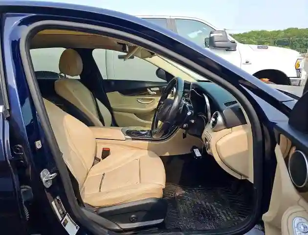 55SWF4KBXHU216920 2017 MERCEDES-BENZ C-CLASS-4