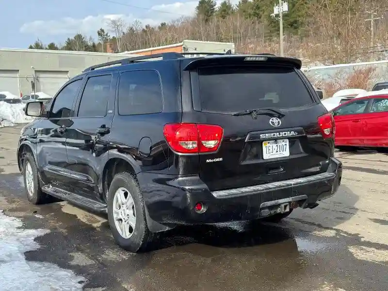 5TDBM5G17CS002449 2012 TOYOTA SEQUOIA-2
