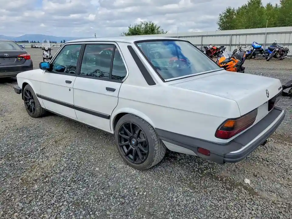 WBADC740XG0962342 1986 BMW 5 SERIES-1