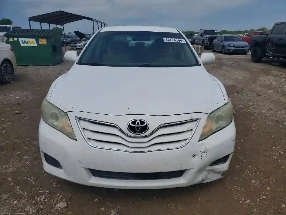 4T4BF3EK3BR112419 2011 TOYOTA CAMRY-4