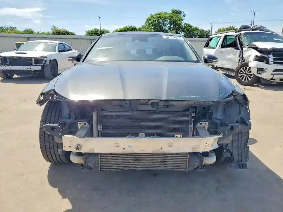 KMTG64LA1KU019775 2019 GENESIS G70-4