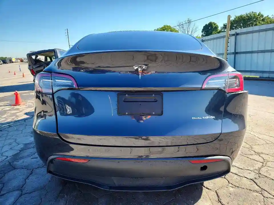 7SAYGDEE9RF994045 2024 TESLA MODEL Y-5