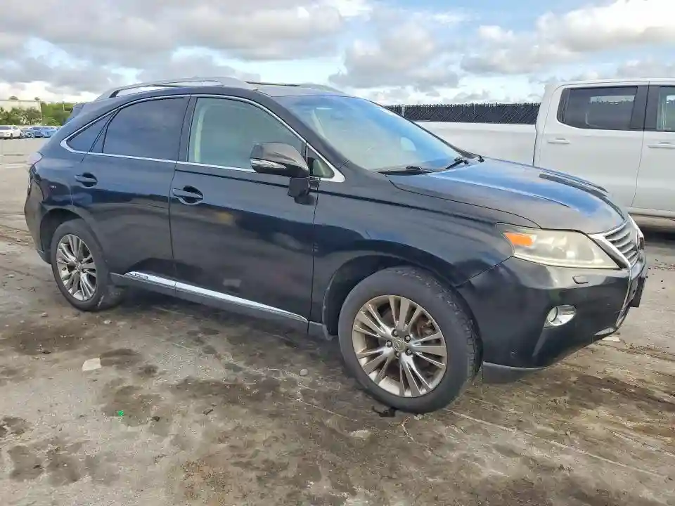 JTJBC1BA1D2445432 2013 LEXUS RX450-3