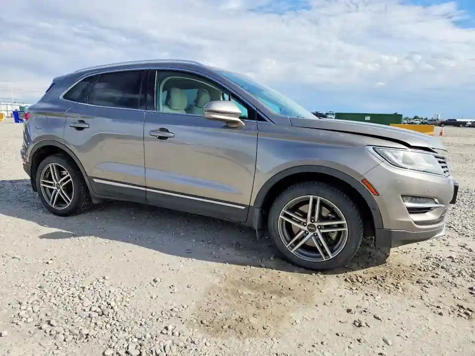 5LMTJ3DH4GUJ08595 2016 LINCOLN MKC-3
