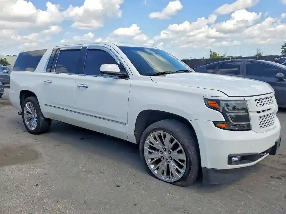 1GNSKHKC9HR344708 2017 CHEVROLET SUBURBAN-3