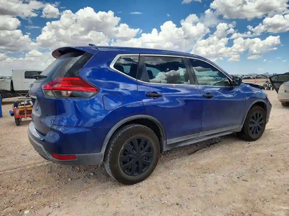 KNMAT2MT3HP546905 2017 NISSAN ROGUE-2