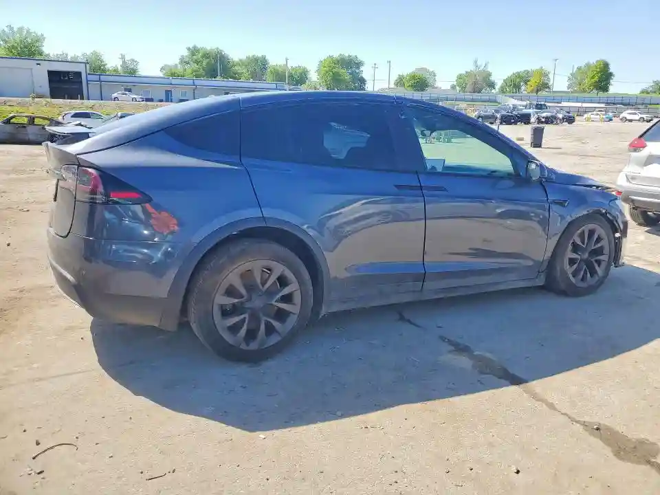 7SAXCDE57NF345653 2022 TESLA MODEL X-2