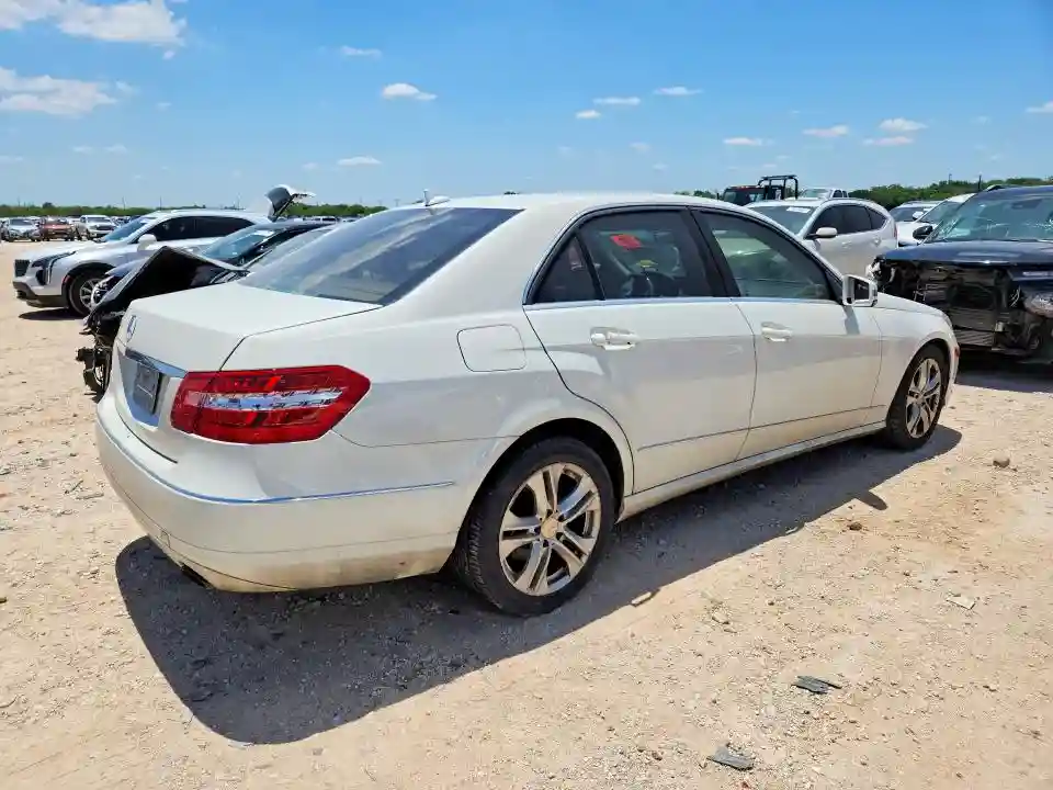 WDDHF5GB6AA221027 2010 MERCEDES-BENZ E-CLASS-2
