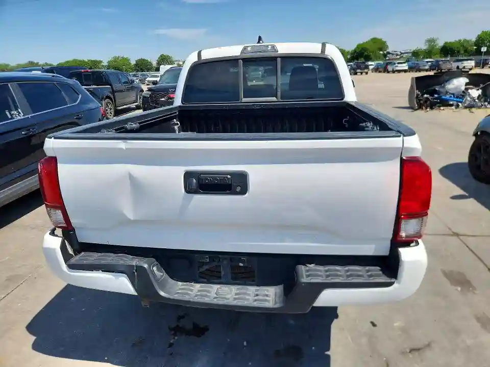 3TYAX5GN0NT063896 2022 TOYOTA TACOMA-5
