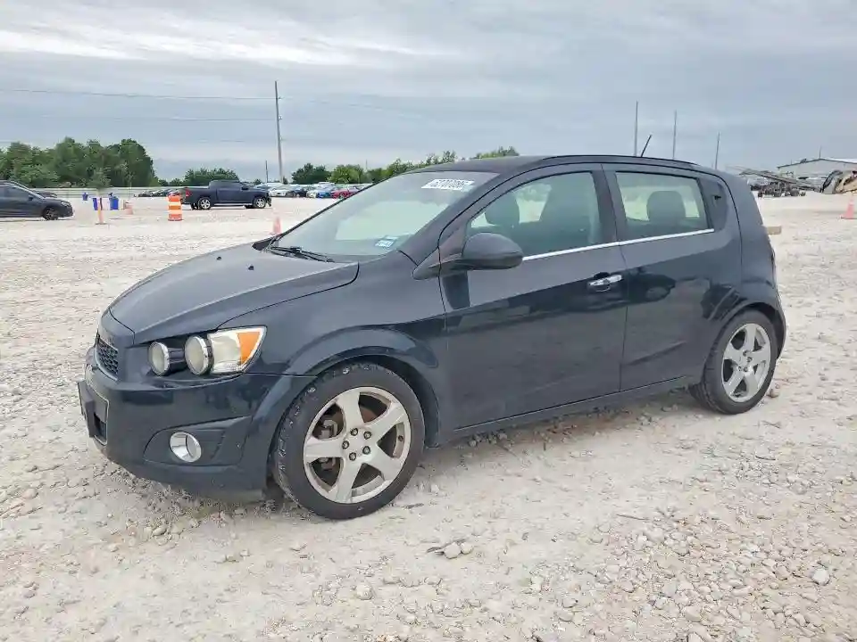1G1JE6SB8F4122333 2015 CHEVROLET SONIC-0