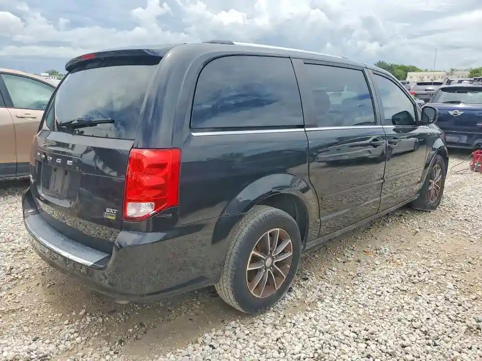 2C4RDGCGXHR589945 2017 DODGE CARAVAN-2
