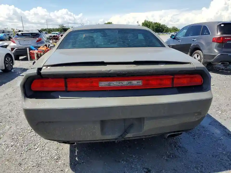 2B3CJ4DG1BH535069 2011 DODGE CHALLENGER-5