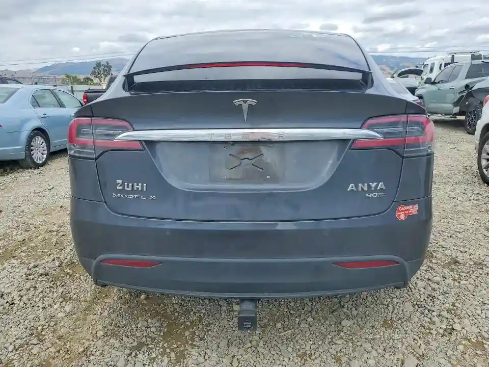 5YJXCBE29GF017175 2016 TESLA MODEL X-5