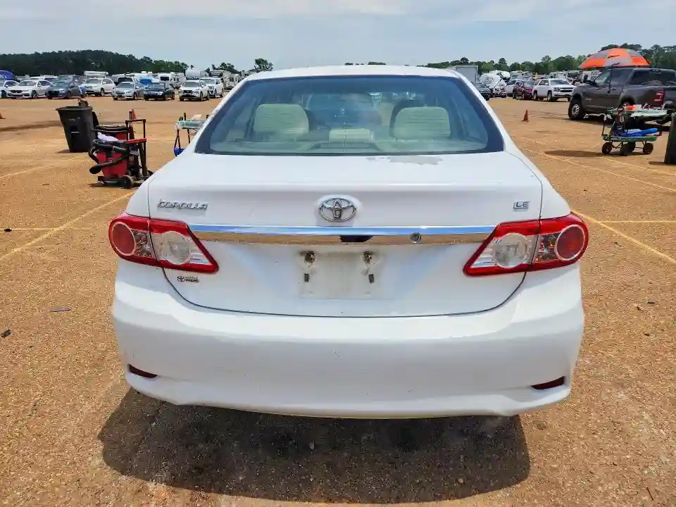 5YFBU4EE6CP048220 2012 TOYOTA COROLLA-5