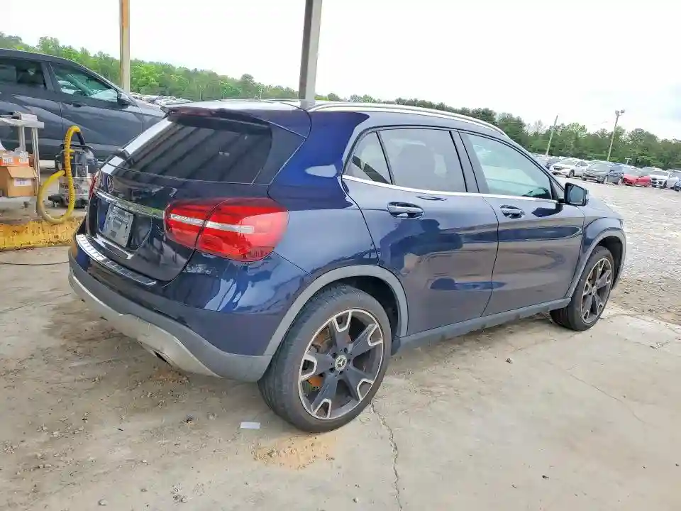 WDCTG4EB7JJ424002 2018 MERCEDES-BENZ GLA-CLASS-2