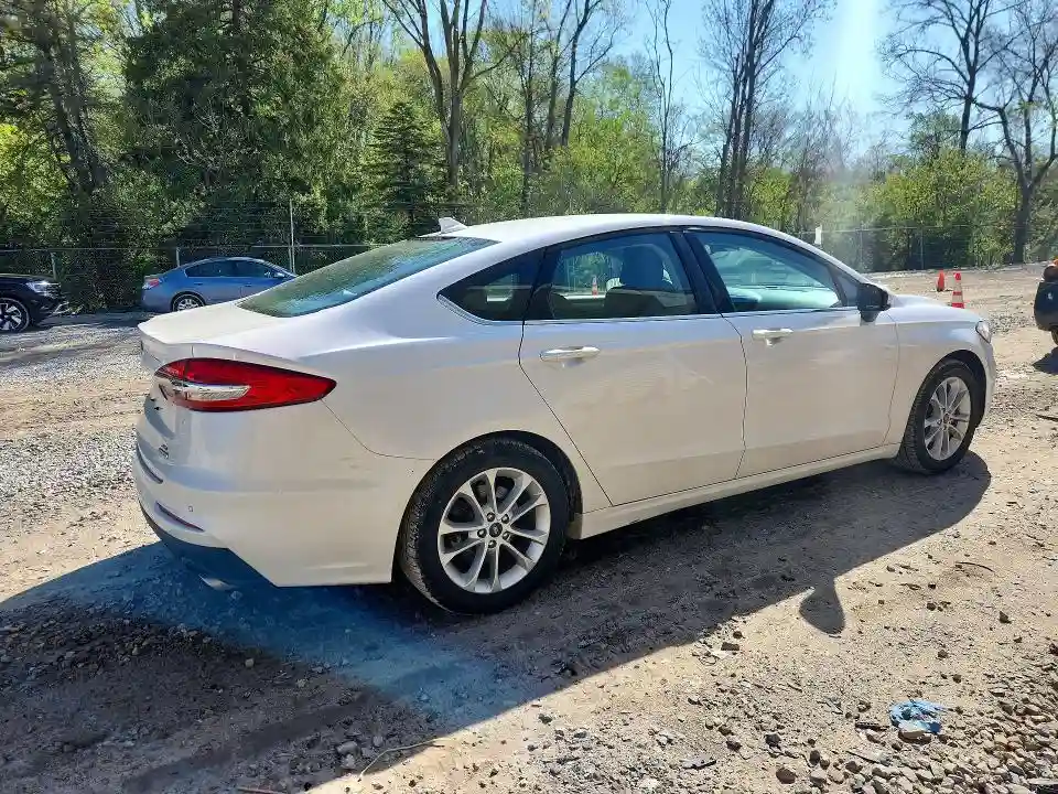3FA6P0HD9KR248298 2019 FORD FUSION-2
