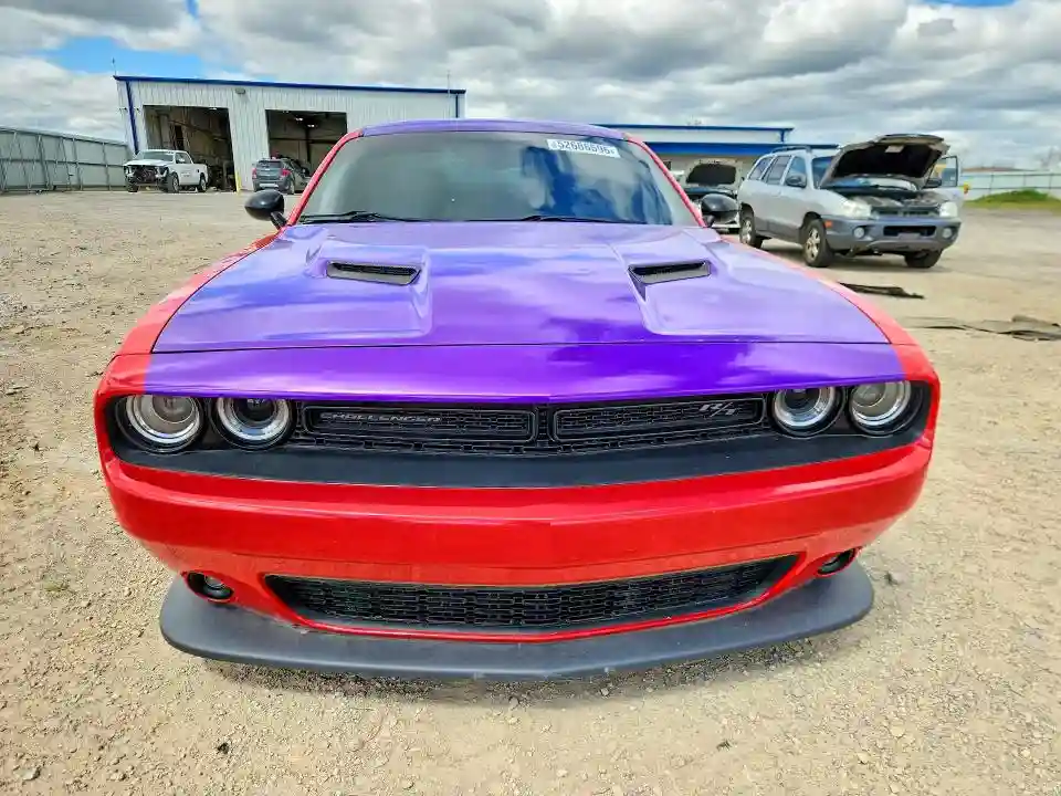 2C3CDZBT5GH214067 2016 DODGE CHALLENGER-4