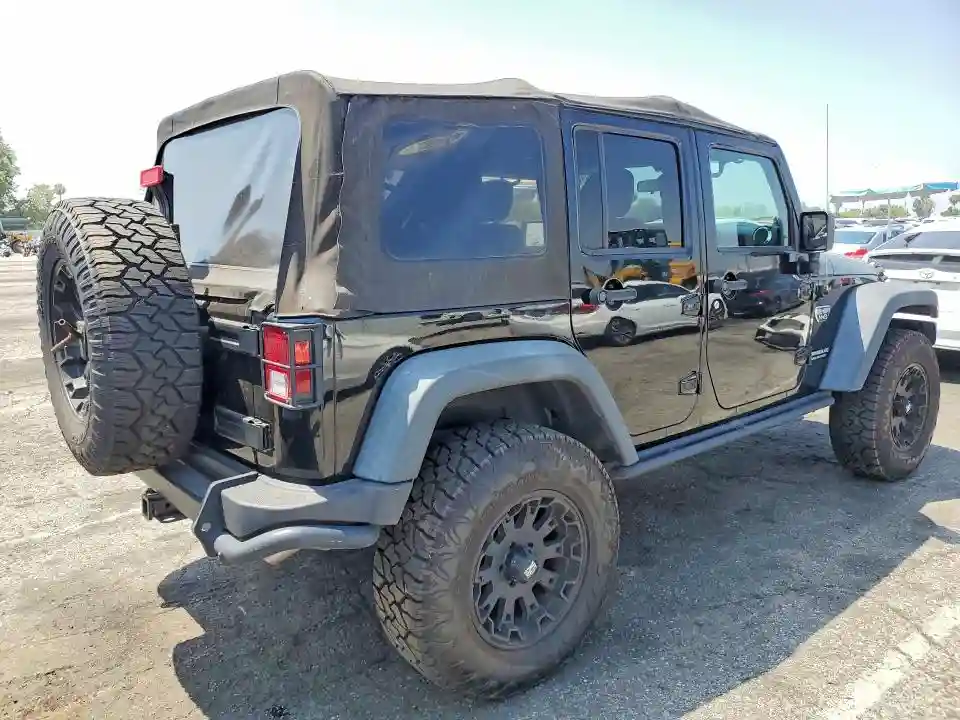 1C4BJWFG8CL230952 2012 JEEP WRANGLER-2