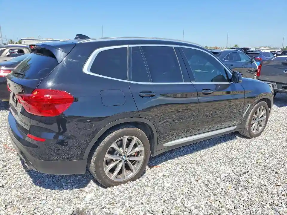 5UXTR7C59KLF34684 2019 BMW X3-2