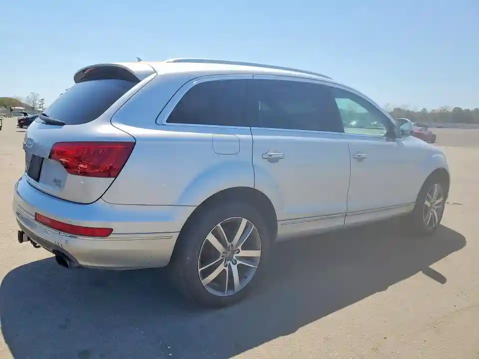 WA1LGAFE1FD020481 2015 AUDI Q7-2