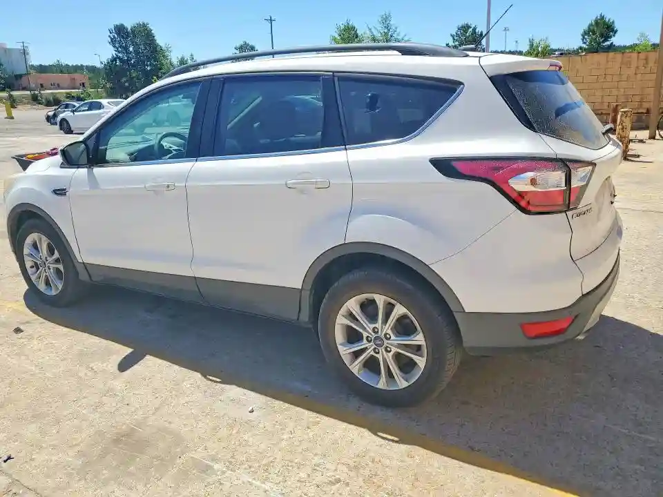 1FMCU0G97HUD78242 2017 FORD ESCAPE-1