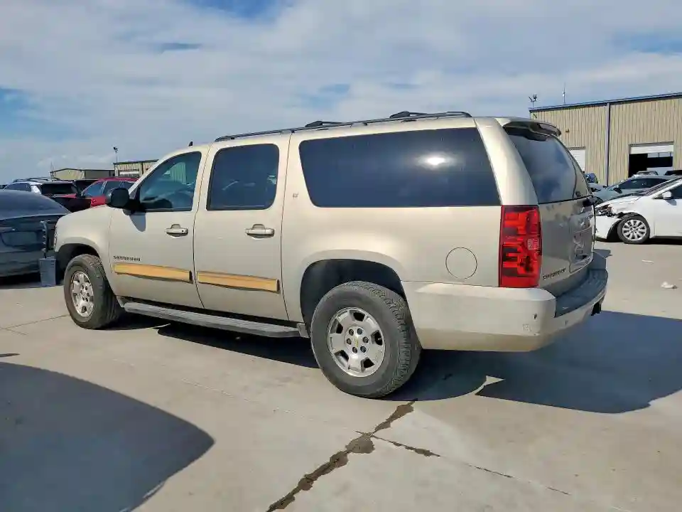 1GNUKJE3XAR129968 2010 CHEVROLET SUBURBAN-1