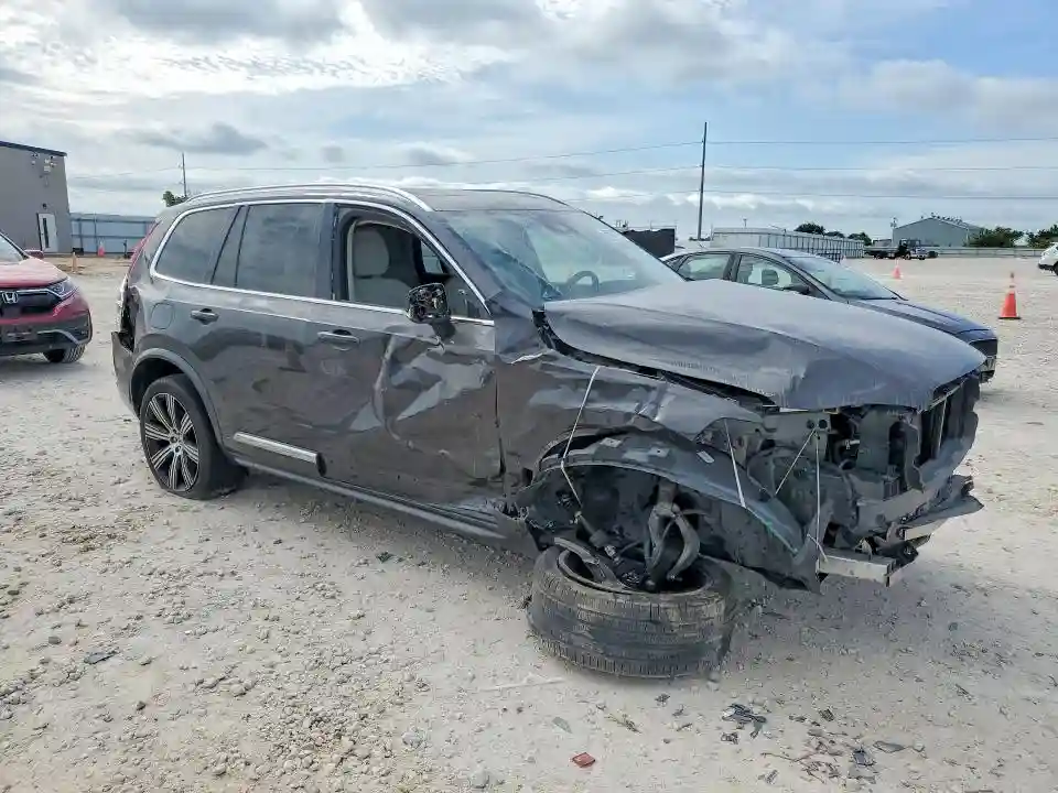 YV4062PEXR1164226 2024 VOLVO XC90-3