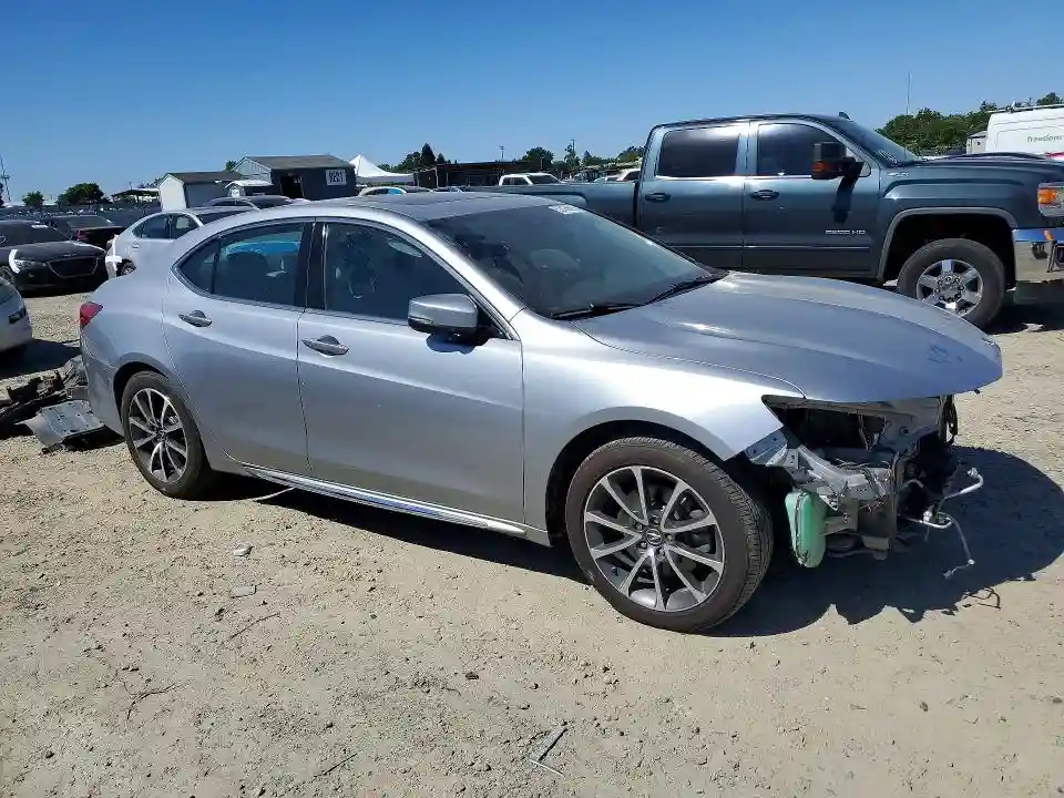 19UUB2F55JA009350 2018 ACURA TLX-3