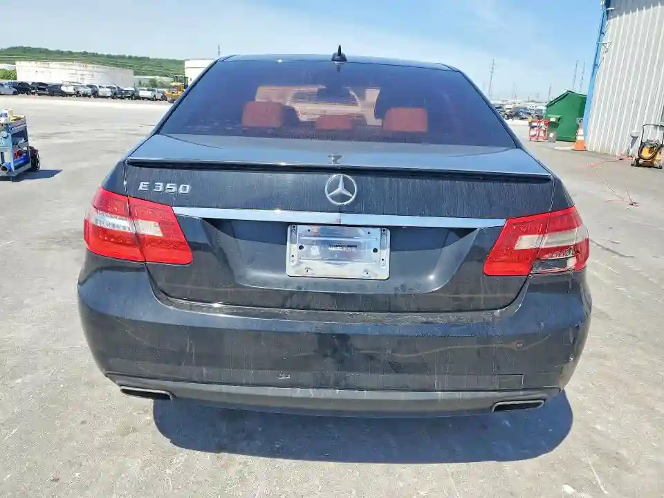WDDHF5KB9CA646686 2012 MERCEDES-BENZ E-CLASS-5